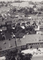 /album/strassen-und-platze/oberbaustrasse-18-blick-vom-kirchturm-zur-friedenstrasse-1978-web-jpg/